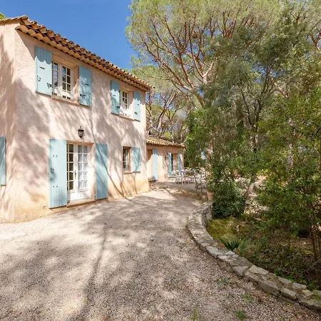 Les Agasses By Interhome