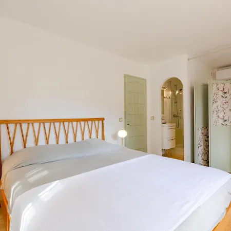 別荘 Les Agasses By Interhome