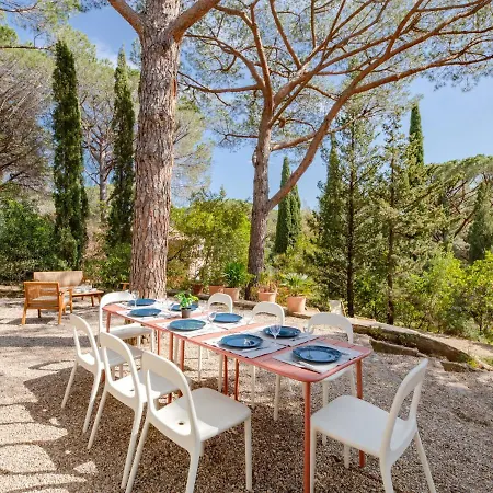 Les Agasses By Interhome